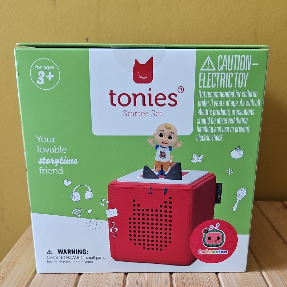 Tonies Starter Set Red With Cocomelon Figurine